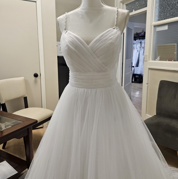 Size 10 white tulle full Aline bridal gown with silver trim. NWT - Picture 7 of 16